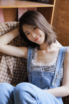 男人和女人晚上对肌肌